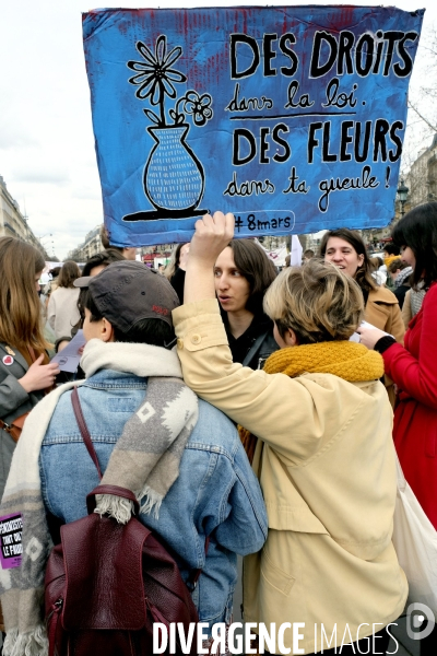 8 mars, 15h 40, journée des droits des femmes