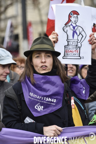 Femmes gilets jaunes à l honneur de la manifestation Gilets jaunes Acte XVII, le 9 mars 2019 à Paris.
