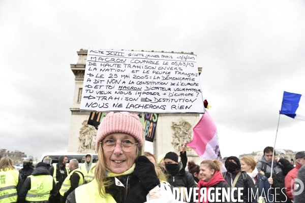 Femmes gilets jaunes à l honneur de la manifestation Gilets jaunes Acte XVII, le 9 mars 2019 à Paris.