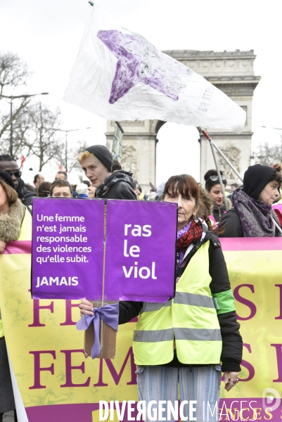 Femmes gilets jaunes à l honneur de la manifestation Gilets jaunes Acte XVII, le 9 mars 2019 à Paris.