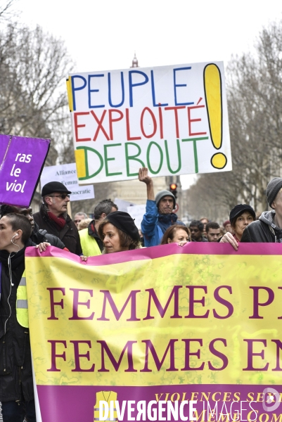 Femmes gilets jaunes à l honneur de la manifestation Gilets jaunes Acte XVII, le 9 mars 2019 à Paris.