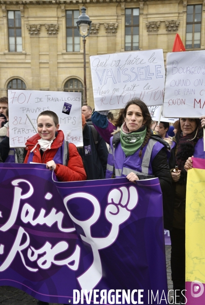 Femmes gilets jaunes à l honneur de la manifestation Gilets jaunes Acte XVII, le 9 mars 2019 à Paris.