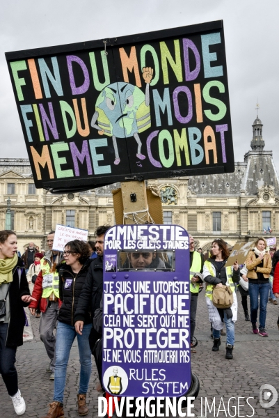 Femmes gilets jaunes à l honneur de la manifestation Gilets jaunes Acte XVII, le 9 mars 2019 à Paris.