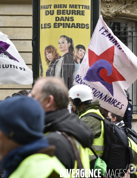 Femmes gilets jaunes à l honneur de la manifestation Gilets jaunes Acte XVII, le 9 mars 2019 à Paris.