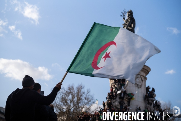 Manifestation des algériens contre Bouteflika