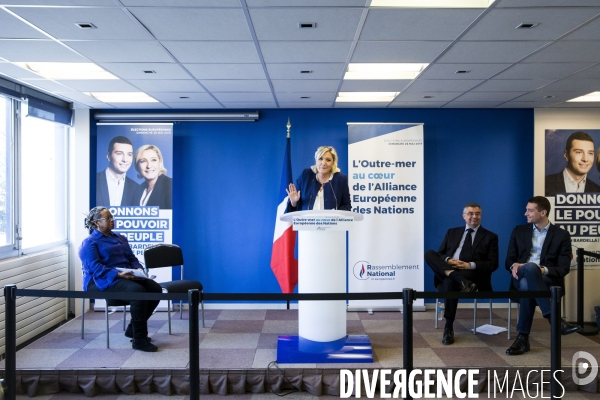 Marine LE PEN présente son projet Outre-Mer pour les Européennes.