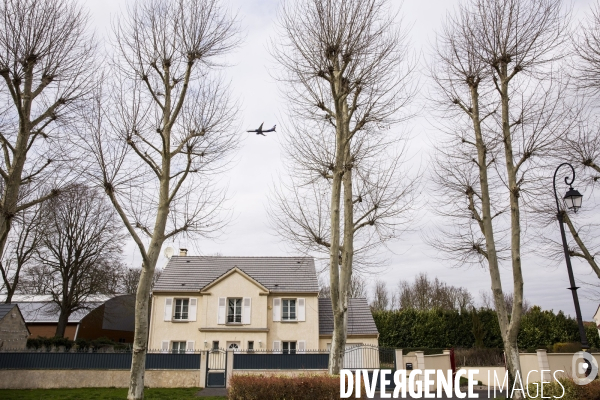 Les nuisances sonores dûes aux avions autour de Roissy CDG.