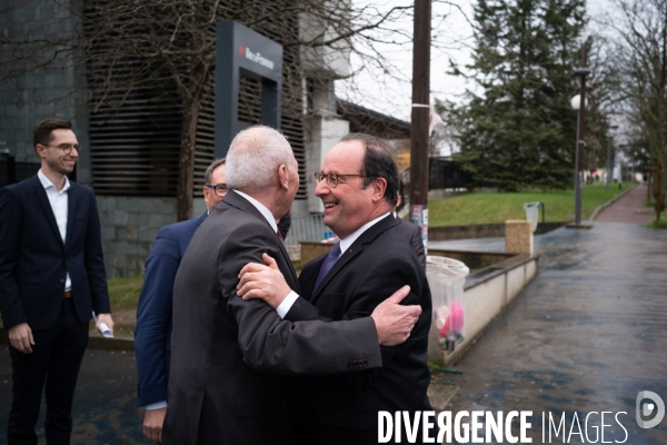 François Hollande au lycée Saint-Exupéry à Créteil