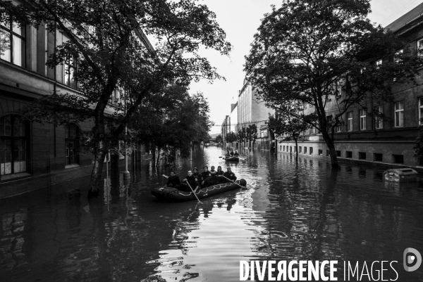 ARCHIVE : Inondations dans le centre de Prague.