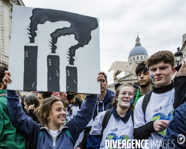 Urgence Climatique - Les Jeunes en Greve - Paris 15.03.2019