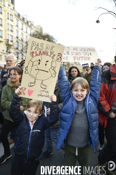 Marche du siècle pour le climat, étudiants, scolaires, enfants. March of century for climate, with youth.