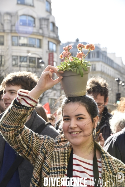 Marche du siècle pour le climat, étudiants, scolaires, enfants. March of century for climate, with youth.