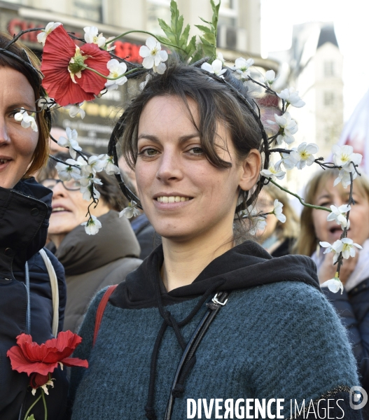 Marche du siècle pour le climat. March of century for climate, with youth.