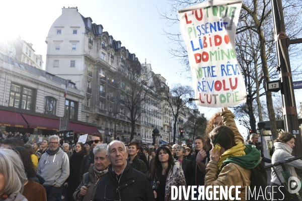 Marche du siècle pour le climat. March of century for climate, with youth.