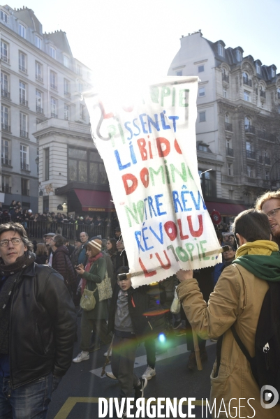 Marche du siècle pour le climat. March of century for climate, with youth.