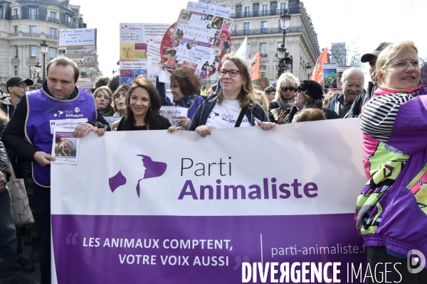 Marche du siècle pour le climat. March of century for climate, with youth.