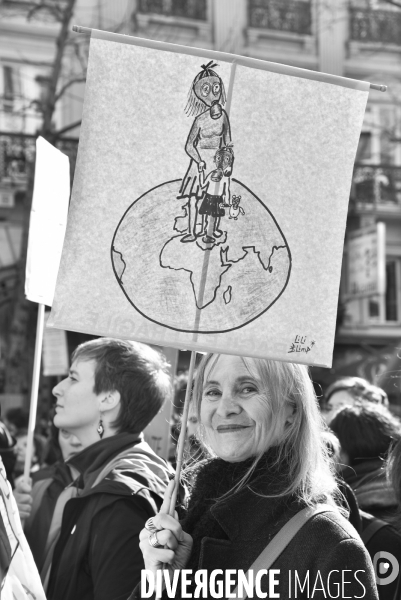 Marche du siècle pour le climat. March of century for climate, with youth.