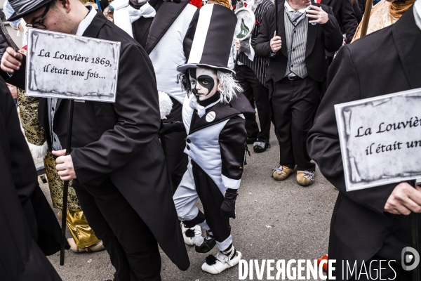 La Louvière, soumonce costumée avant le carnaval.