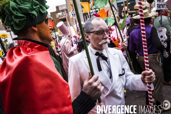 La Louvière, soumonce costumée avant le carnaval.