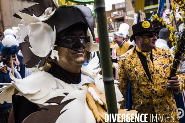 La Louvière, soumonce costumée avant le carnaval.