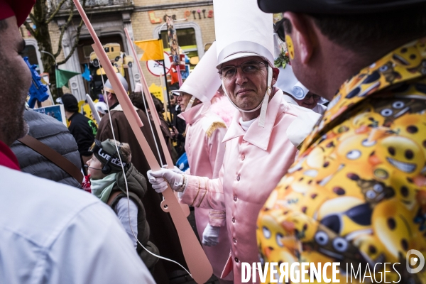 La Louvière, soumonce costumée avant le carnaval.