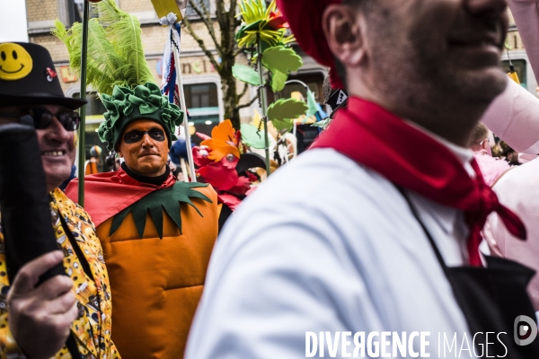 La Louvière, soumonce costumée avant le carnaval.