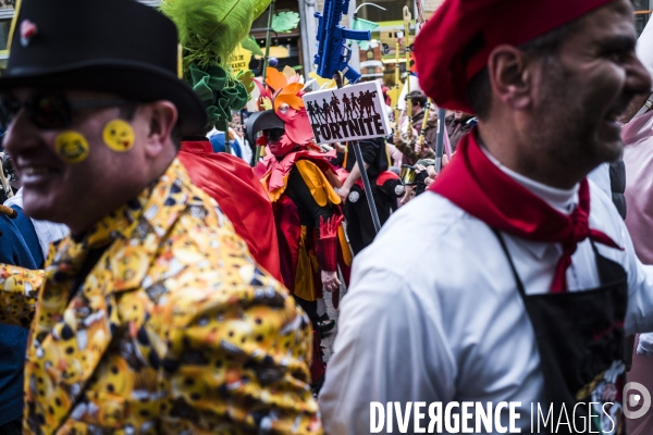 La Louvière, soumonce costumée avant le carnaval.