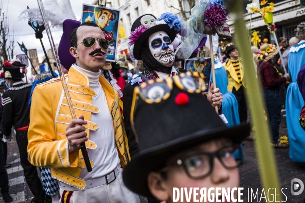 La Louvière, soumonce costumée avant le carnaval.