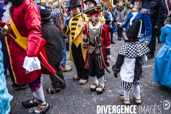 La Louvière, soumonce costumée avant le carnaval.