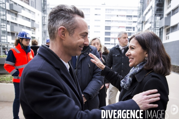 Anne HIDALGO et Ian BROSSAT à la Cité Glacière