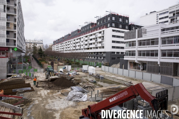 Anne HIDALGO et Ian BROSSAT à la Cité Glacière