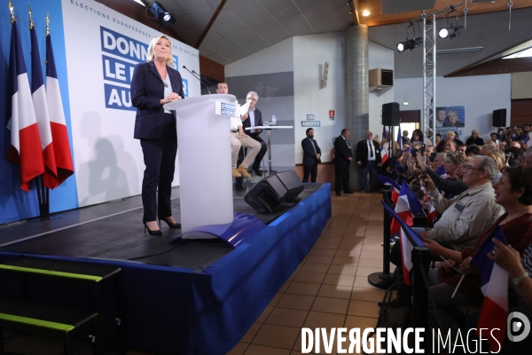 Marine le pen dans le lot-et-garonne a buzet sur baìse