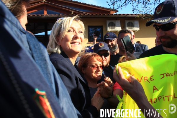 Marine le pen dans le lot-et-garonne a buzet sur baìse