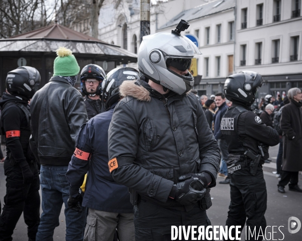 Gilets jaunes Acte XIX, Paris