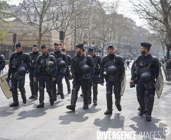 Gilets jaunes Acte XIX, Paris