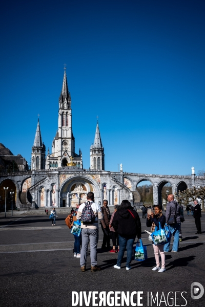 Lourdes : site de pelerinage catholique