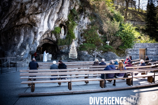 Lourdes : site de pelerinage catholique