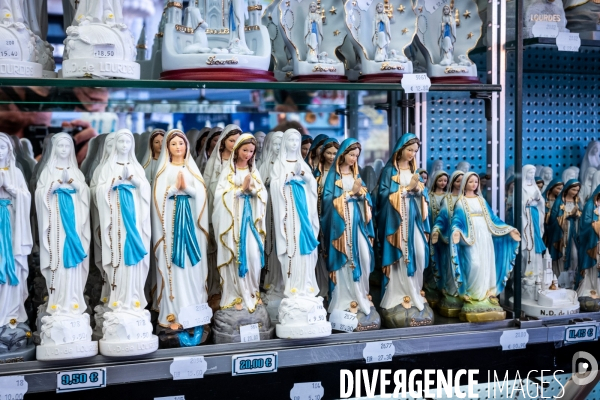 Lourdes : site de pelerinage catholique