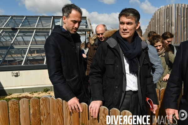 Raphaël Glucksmann et Olivier Faure en campagne pour les élections européennes.