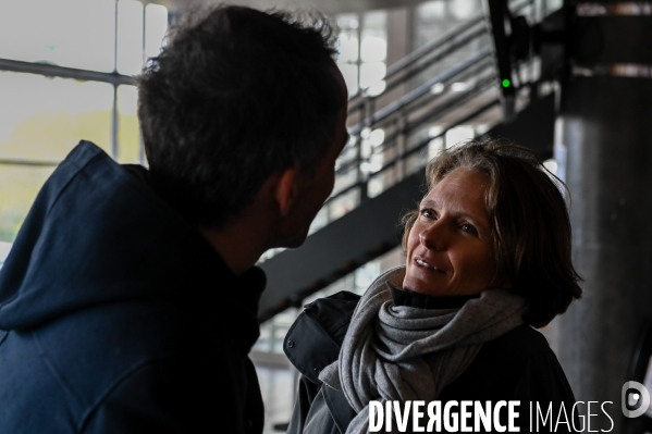 Raphaël Glucksmann et Olivier Faure en campagne pour les élections européennes.