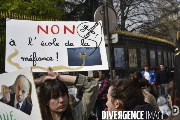 Manifestation pour défendre l Education Nationale, contre les réformes Blanquer.