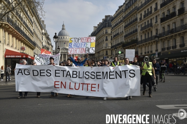 Manifestation pour défendre l Education Nationale, contre les réformes Blanquer.