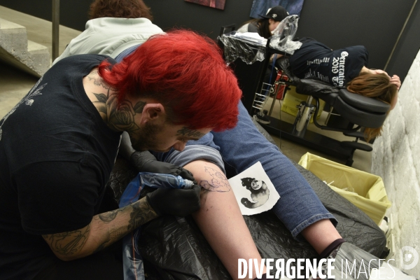 Le salon de tatouage et piercing AENIMA organise un évenement au profit de l association One Voice qui défend les animaux.  Animals rights