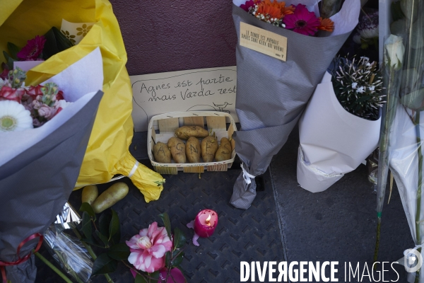 Devant le domicile d Agnes Varda rue Daguerre