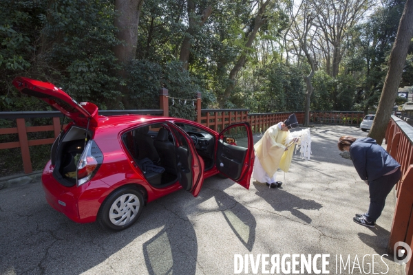 Se faire benir sa voiture au japon