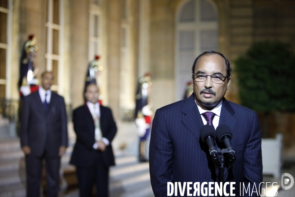 Mohamed OULD ABDEL AZIZ, président de la Mauritanie reçu au Palais de l Elysée par Nicolas SARKOZY