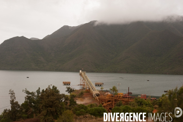 En Nouvelle-Calédonie, de jeunes Kanaks se lèvent contre l industrie du nickel