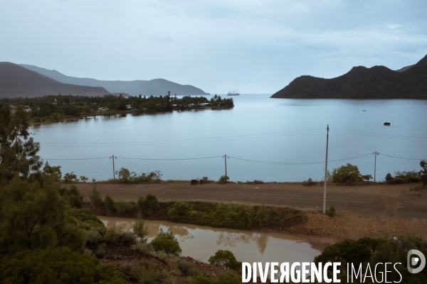 En Nouvelle-Calédonie, de jeunes Kanaks se lèvent contre l industrie du nickel