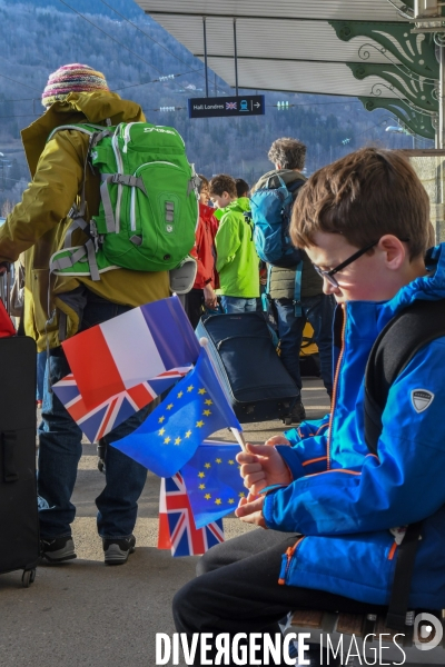 Le dernier Eurostar des neiges avant le Brexit  Bourg-Saint-Maurice dit au revoir aux skieurs anglais