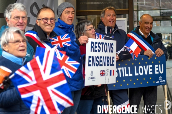 Le dernier Eurostar des neiges avant le Brexit  Bourg-Saint-Maurice dit au revoir aux skieurs anglais